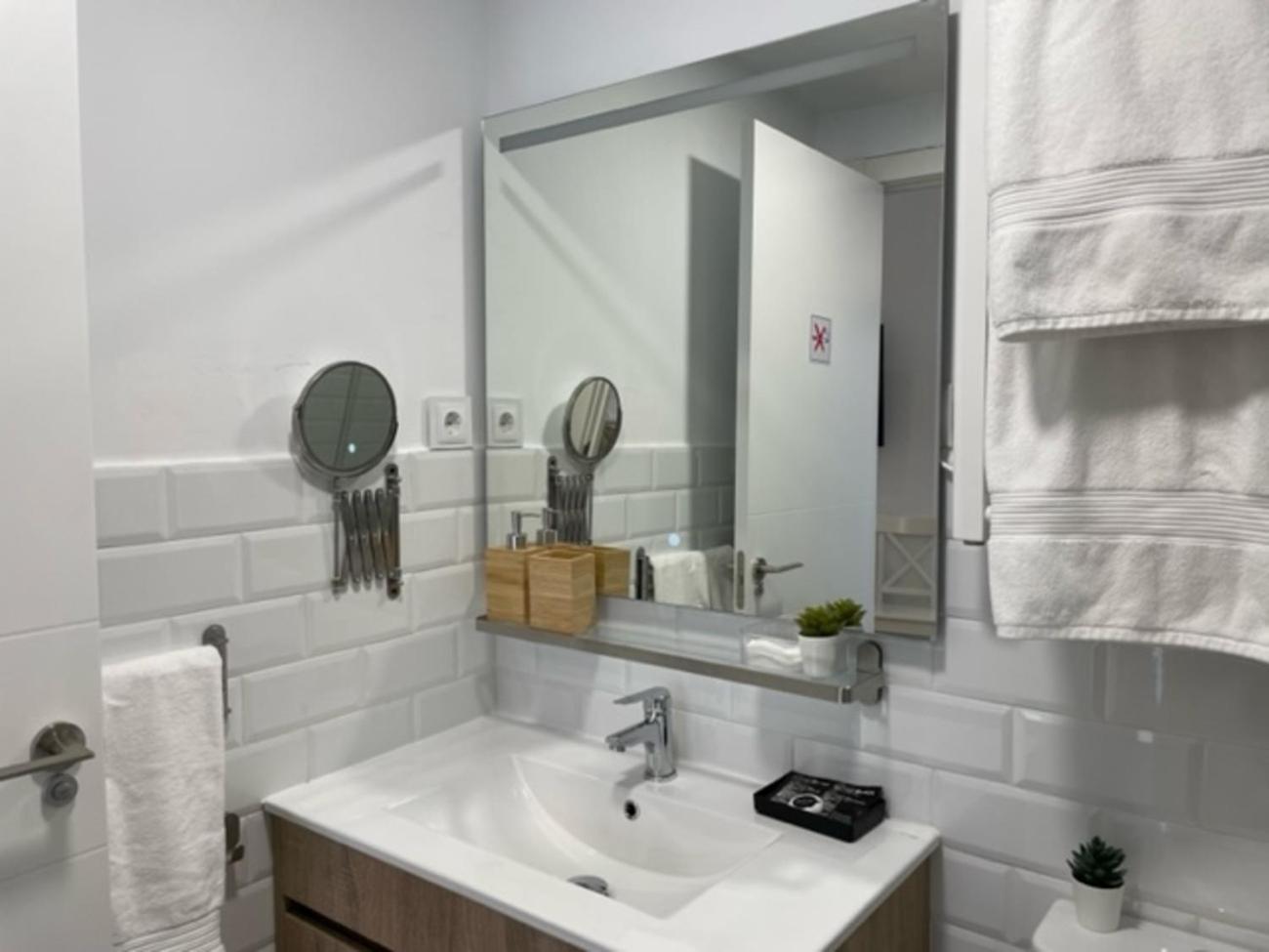 Apartamento Centrico En Madrid Eksteriør billede